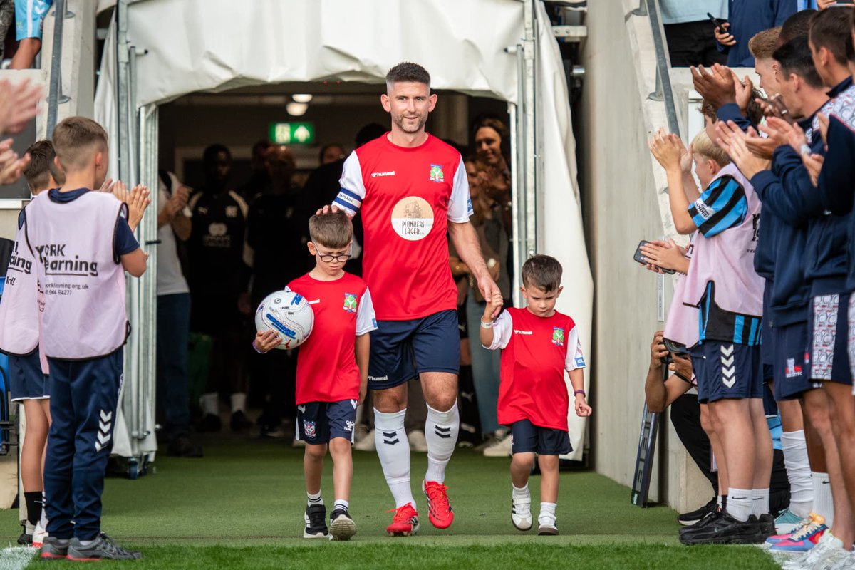 PMcTestimonial's tweet photo. A night to remember. https://t.co/nz14DsXHIB