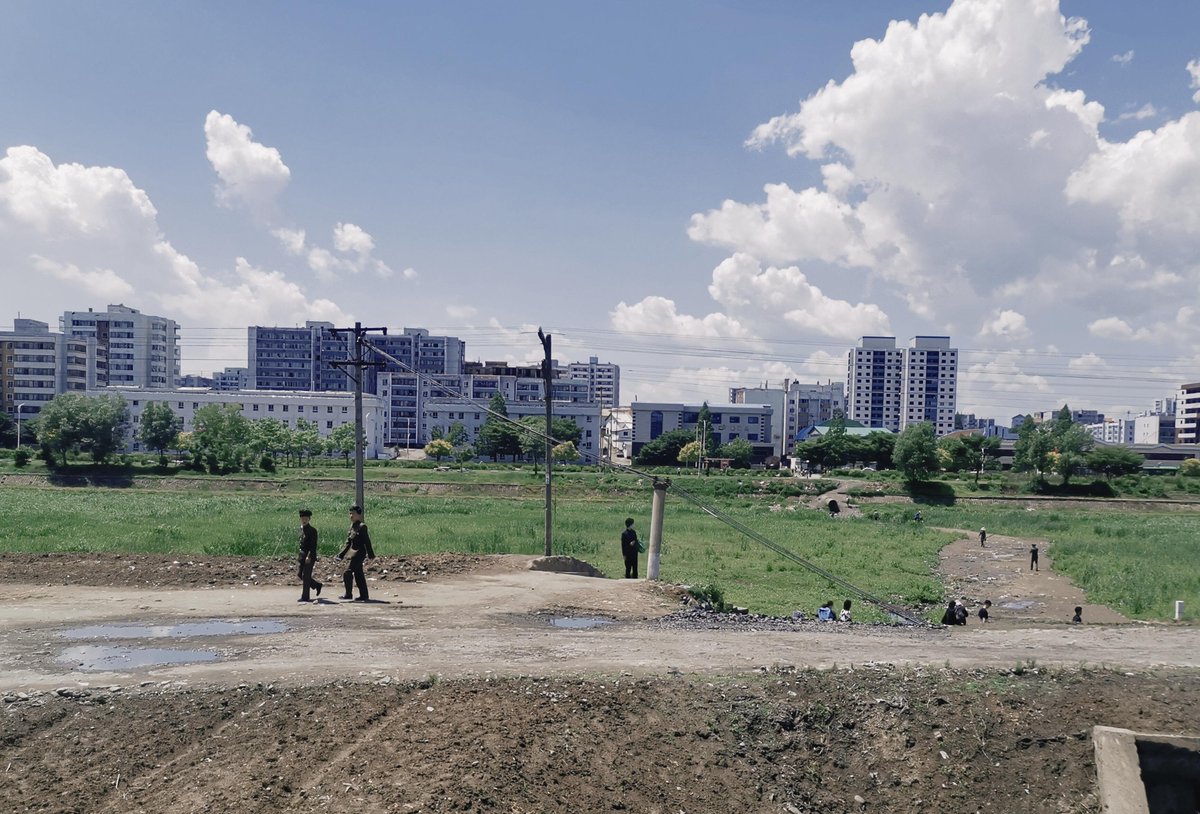 JustCherry__'s tweet photo. 🇰🇵 Another side of Pyongyang. June 2026. https://t.co/61lKXlykXA
