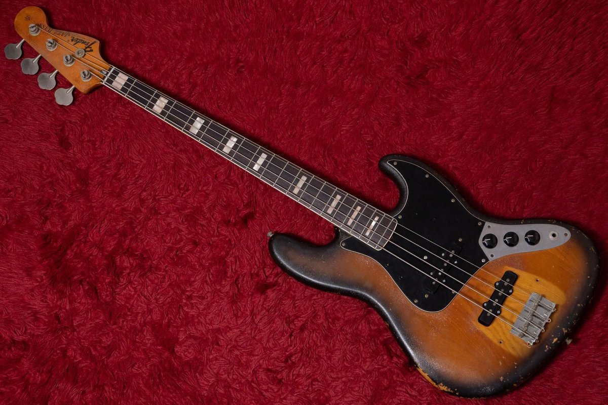 kaitorigeek's tweet photo. Fender / Jazz Bass 3TS 1975

買取いたしました！

1975年製のジャズベース。アッシュボディとローズ指板から繰り出されるマッシブな低音と豊かなミドルが魅力。歴史を感じる力強いサウンドです。

↓LINE見積もり
https://t.co/8n3aOIOXLp https://t.co/boMww7Gfol