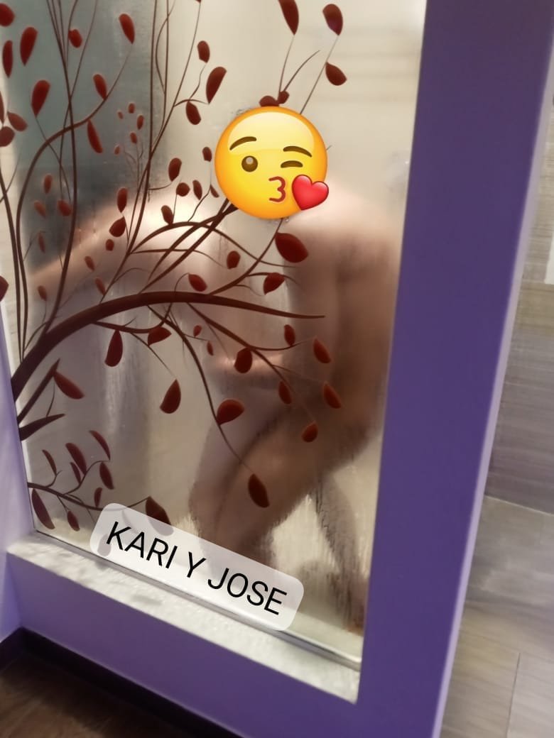 kari_Jose16's tweet photo. Se busca single entre 20 y 33 años interesados enviar edad foto y propuesta por DM... 

Se busca single ocasional o de planta de preferencia...RT https://t.co/xDYgLGFTrg
