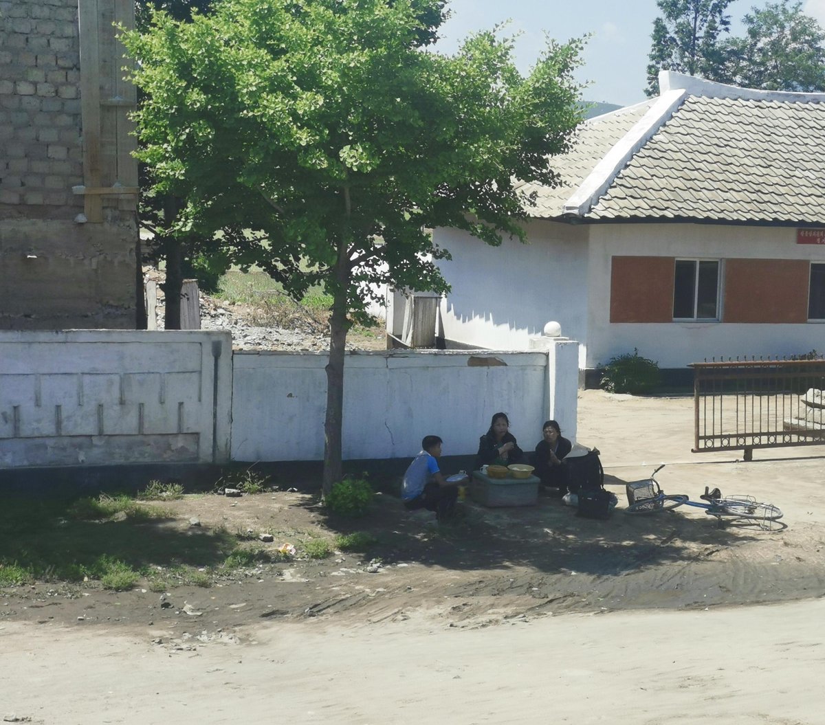 JustCherry__'s tweet photo. 🇰🇵 Another side of Pyongyang. June 2026. https://t.co/61lKXlykXA