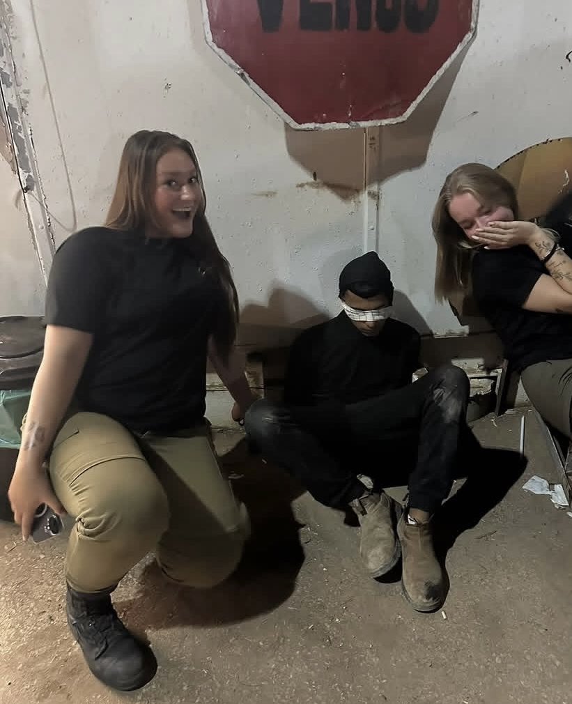 BAlhabel's tweet photo. For entertainment purposes only

This is what an Israeli recruiter posted on her Instagram account.

A Palestinian child between two terrorist criminals. https://t.co/6VYCc5gabu