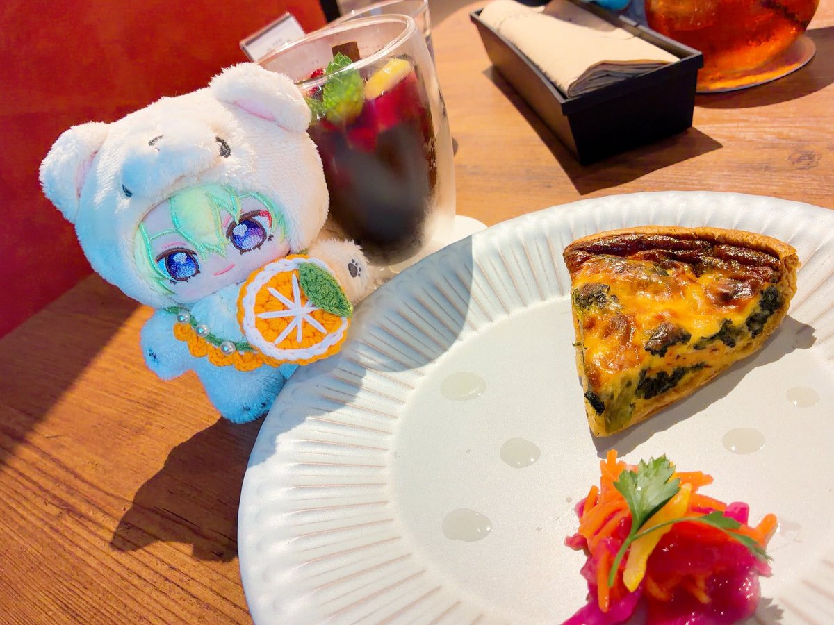 Fu0203_dqx's tweet photo. 入院前にいろいろ出かけてたのにポストしてなかった！せっかくなのでします！！
クレイさんとルイーダの酒場に行ったり、リア友とカフェ・シナモンに行ったりしたよ〜☕️✨✨ https://t.co/LHqiY4Xc7q