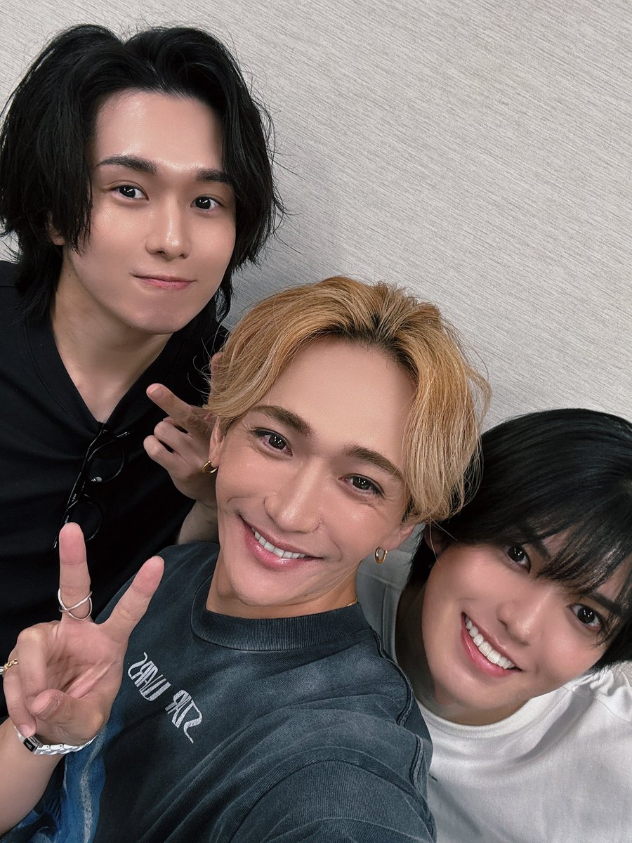 HARUKES's tweet photo. 大好きなみんなととあるとあるでしたーん❤️✨また告知しますねー❤️✨田村サンドイッチ🥪😂 https://t.co/dhFZ7E0DHP