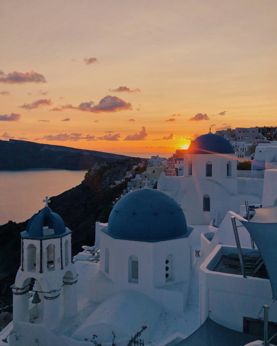 earthcurated tweet picture
