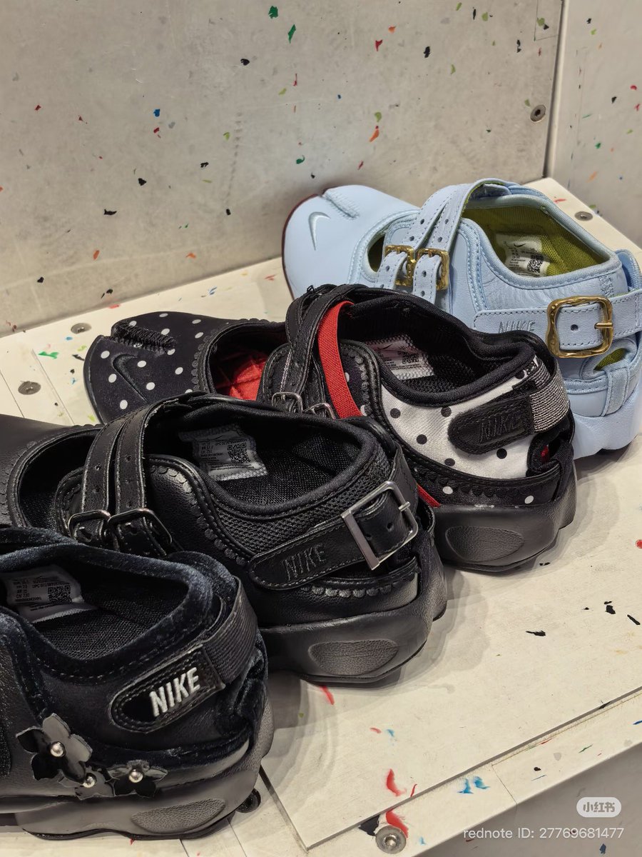 bbublequm's tweet photo. Nike air rift ช่วงนี้น่ารักทุกกรุ่นนนนน https://t.co/C9f4VFaFXx