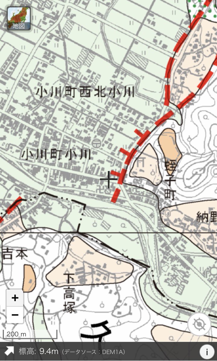 jibansaigai's tweet photo. 小川町小川。
地理院地図の日奈久断層帯に一致。
このあたりでは、横ずれより上下動の影響が大きいか。
断層延長線上にある家屋の被害大。 https://t.co/KpOkehSuql
