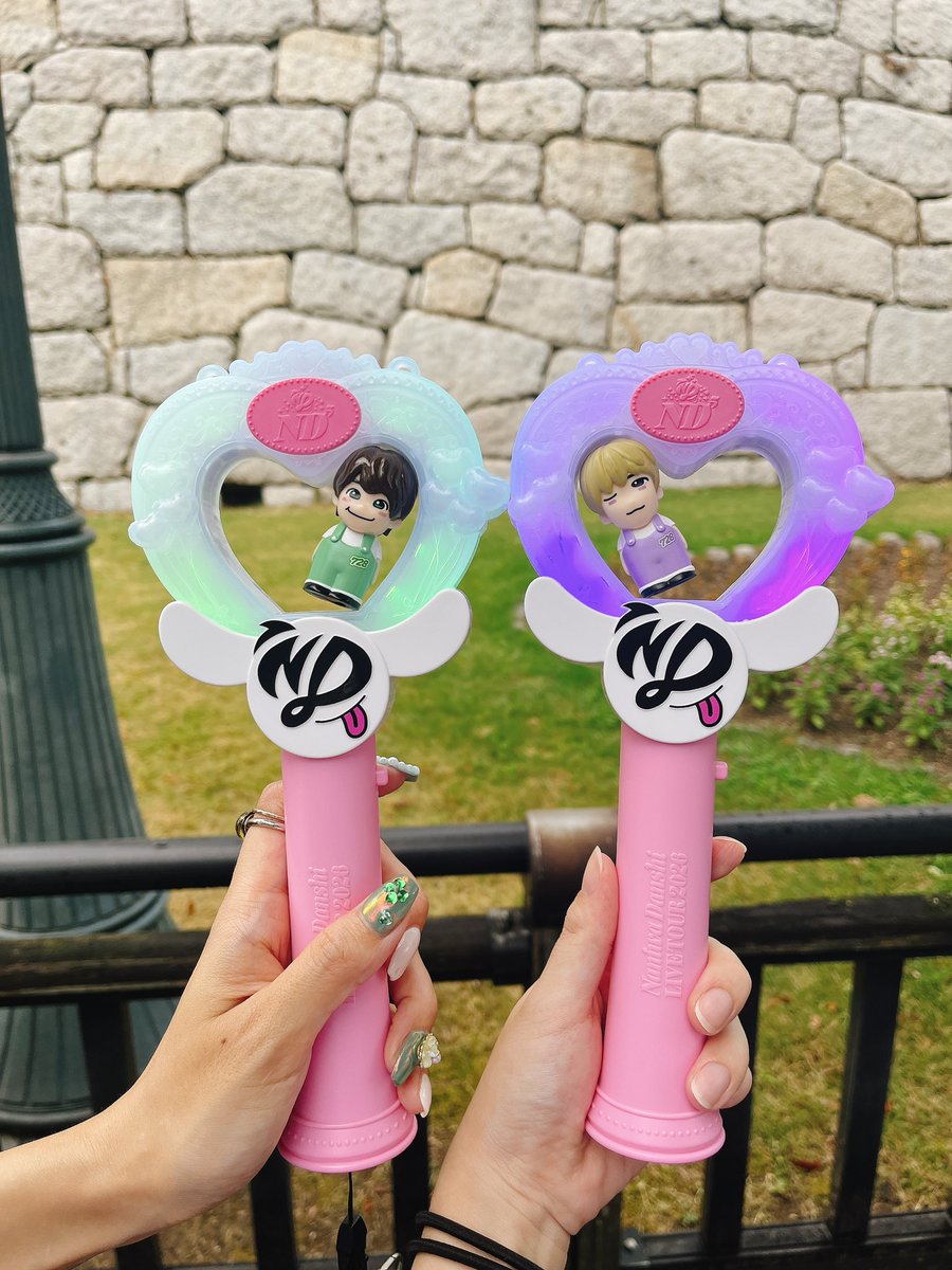 icgpm884's tweet photo. なにわちゃん楽しかったー🥳🦅💜
過去の色んなものをまたぎゅっと詰め込んで幸せいーっぱいなステージでした💝かっこいいも可愛いも全部吸い込んできた。 https://t.co/mHXcYFxx2R