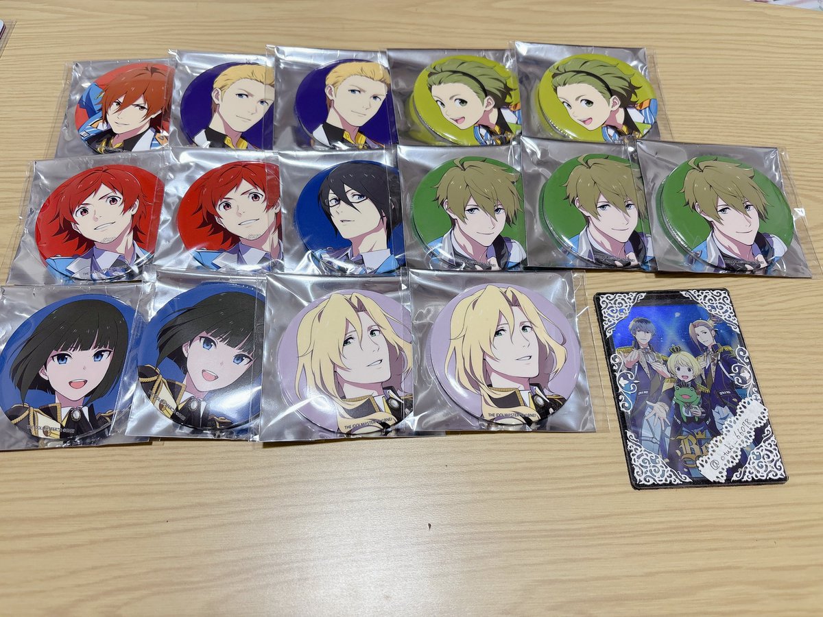 つき tweet media