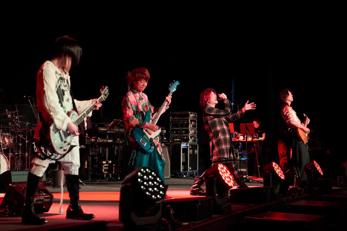 oricon's tweet photo. GLAY、ヴェネツィア開催ライブ＆ドキュメンタリー　WOWOWで独占放送＆配信
https://t.co/5uN3Yh4rdq

#GLAY https://t.co/6clXdjNp3y