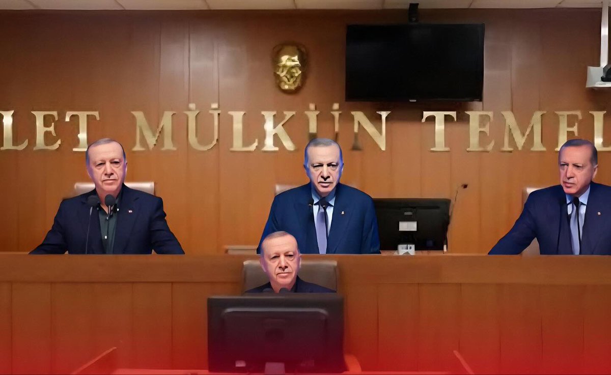 Seyit_TORUN's tweet photo. ‘’Türkiye bir hukuk devletidir.”

Elbette… Tek adam rejiminde verilen talimatların mahkeme kararına dönüştüğü bir düzende, bunu söylemekten daha doğal ne olabilir? https://t.co/IY9NN8REj8