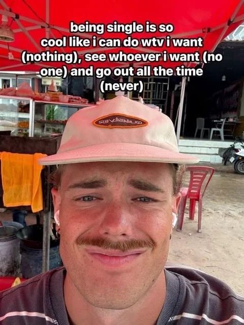 hourly_shitpost's tweet photo. https://t.co/XXlgvhifYo
