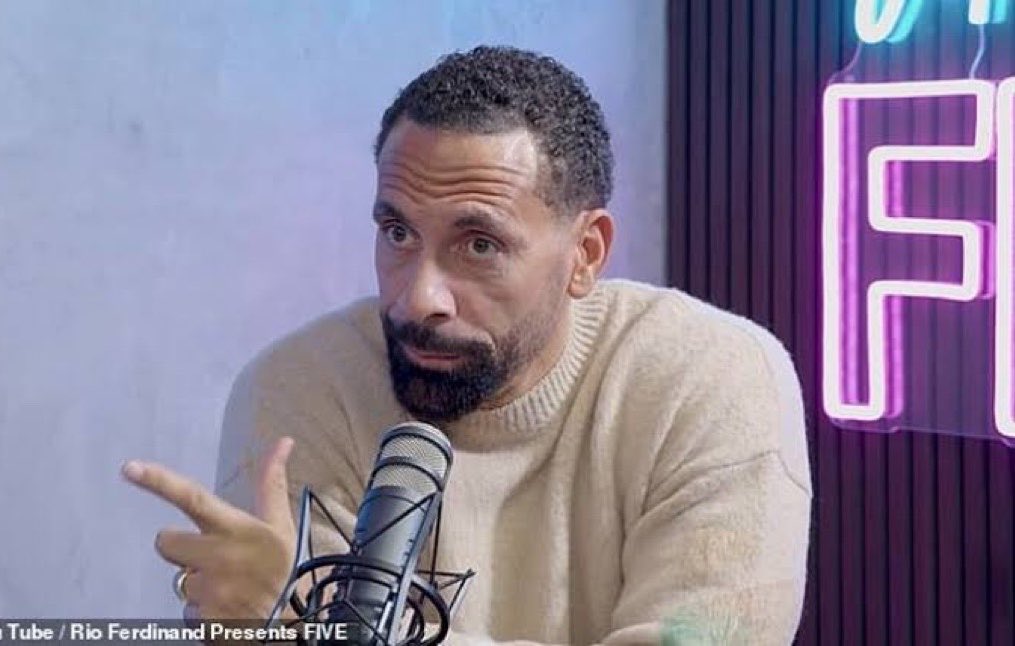 Floydchels's tweet photo. 🚨🎙️ Rio Ferdinand after Danny Welbeck signed for Chelsea

🗣️ “I’m so disappointed he didn’t sign for Manchester United. I hope he regrets it. Michael Carrick messaged me and told me they were interested in signing him but he doesn’t want to join the club because of the way they treated Cristiano Ronaldo. He has always loved Ronaldo, that’s his idol.

He could have signed for us and play in the champions league. He has more goals than every United striker last season. I think he will be Chelsea’s Joselu in the league. He moves like Cavani in the box, very smart. I’ve been told Chelsea will sell Jackson or Delap.

We don’t have a player like Jackson in the United squad. I don’t see him as a striker, he is a supporting striker. I think he can play behind Sesko. Chelsea might win the league next season. Did you watch that Palestra guy? He is the combination of Hakimi and Marcelo”. 👏