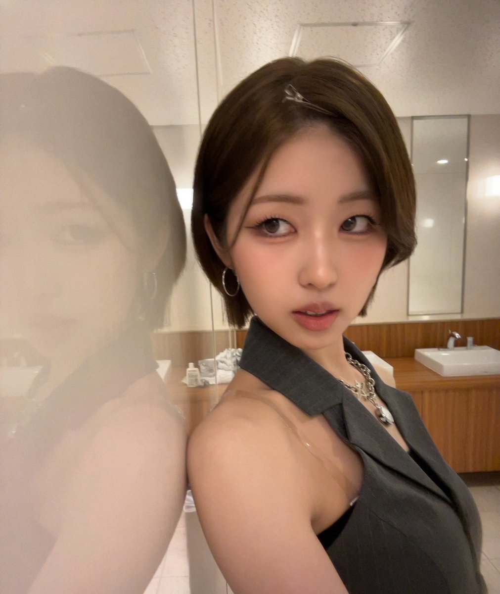 issue_is_coming's tweet photo. 〖 FC UPDATE 〗

⧉YUUKI LOG

Check ➫ IS:SUE LOG
https://t.co/4Ldr9AuRGA

#ISSUE #YUUKI
#ISSUE_FC #ISSUE_LOG https://t.co/bwk4VAAyEH