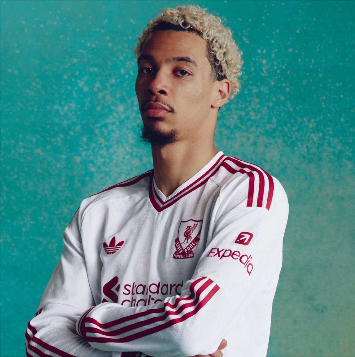 adidasfootball's tweet photo. heritage in every thread. introducing the Liverpool Away jersey 26/27, available now 👉 https://t.co/e2RSMpOVpf https://t.co/BGQQ4lHNbl