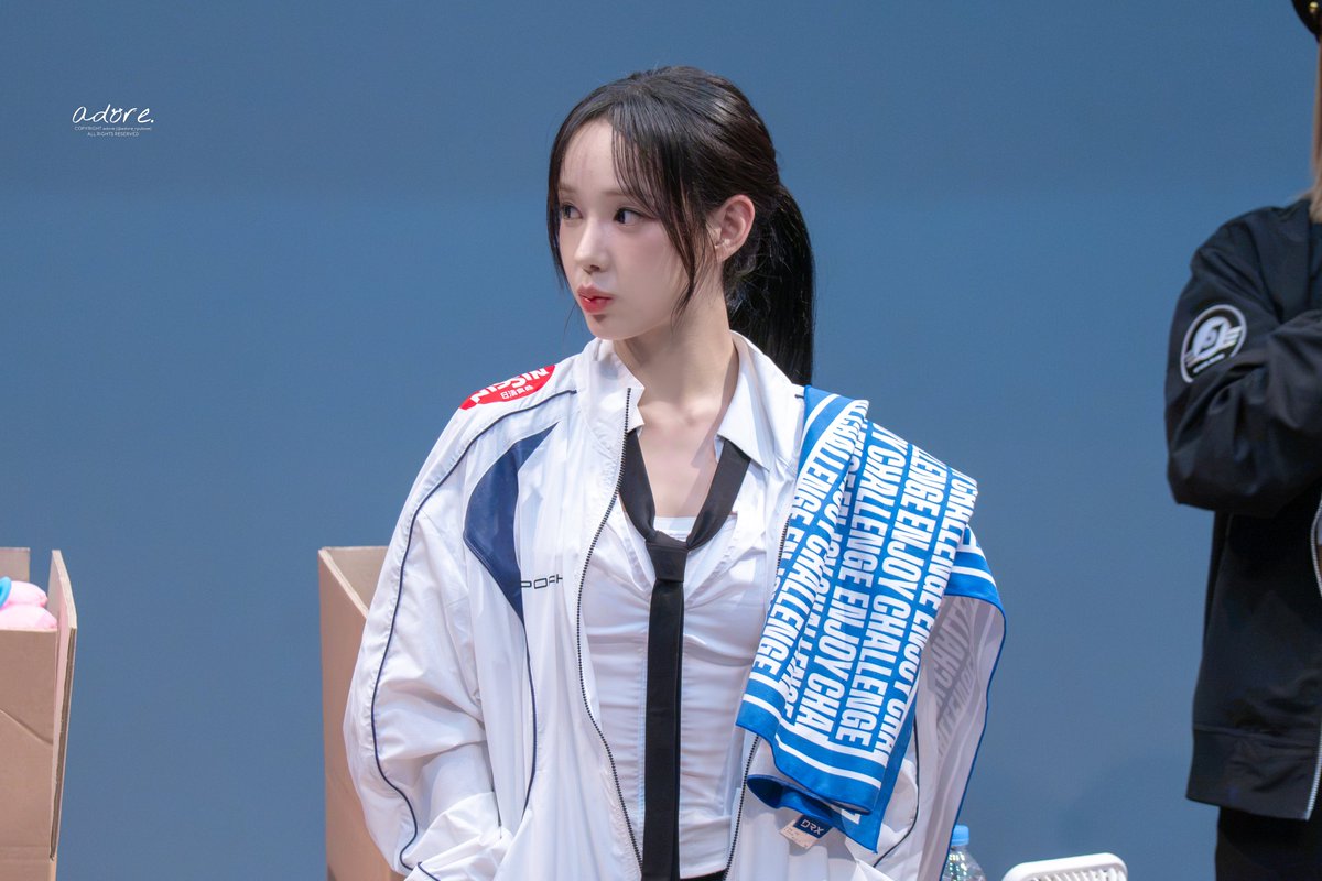 adore_ryulove's tweet photo. 260705 #유사랑 #RYUSARANG #이즈나 #IZNA https://t.co/mULAbfP4qK