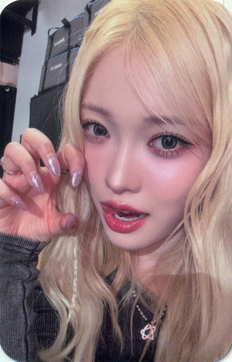 CardcaptorRene's tweet photo. 'Our FLOWERLD (Belllie've You)' in SEOUL
attendance photocard
2nd concert
#빌리 #하람
#Billlie #HARAM https://t.co/ctczGZAoKp
