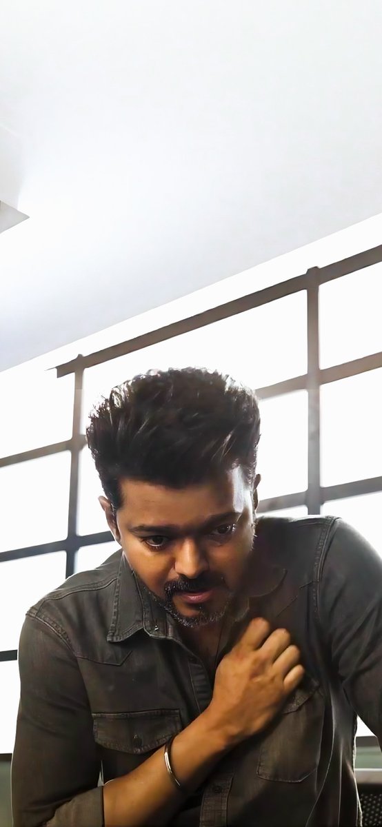 mr__athul's tweet photo. JanaNayagan ❤️📷
#ThalapathyVijay #ActorVijay https://t.co/X80VaTbvrL
