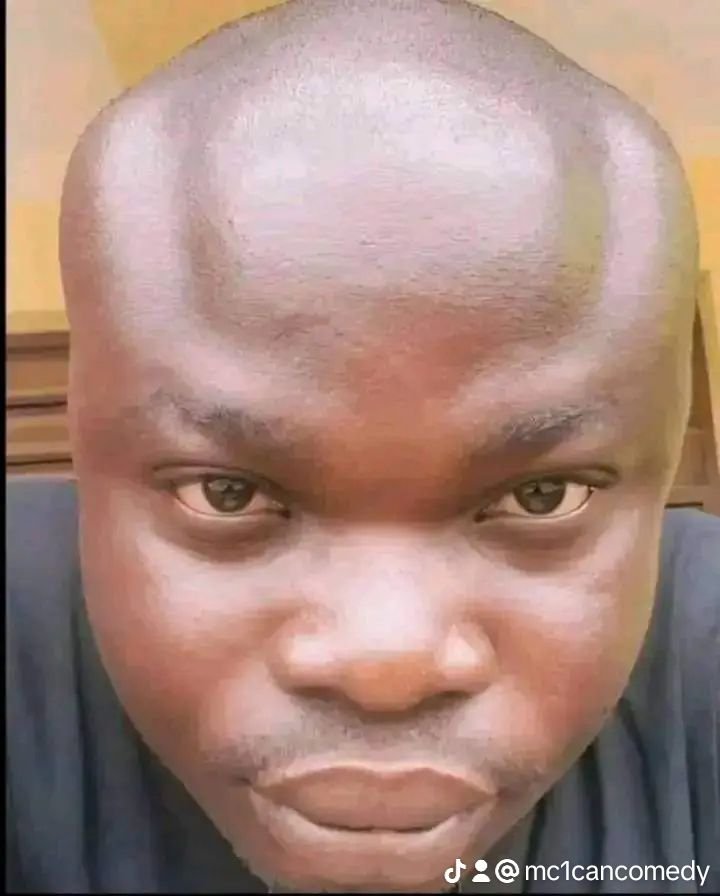 OreOfe60018's tweet photo. What Saka ordered                 What Saka got https://t.co/th8j9S4Ei5