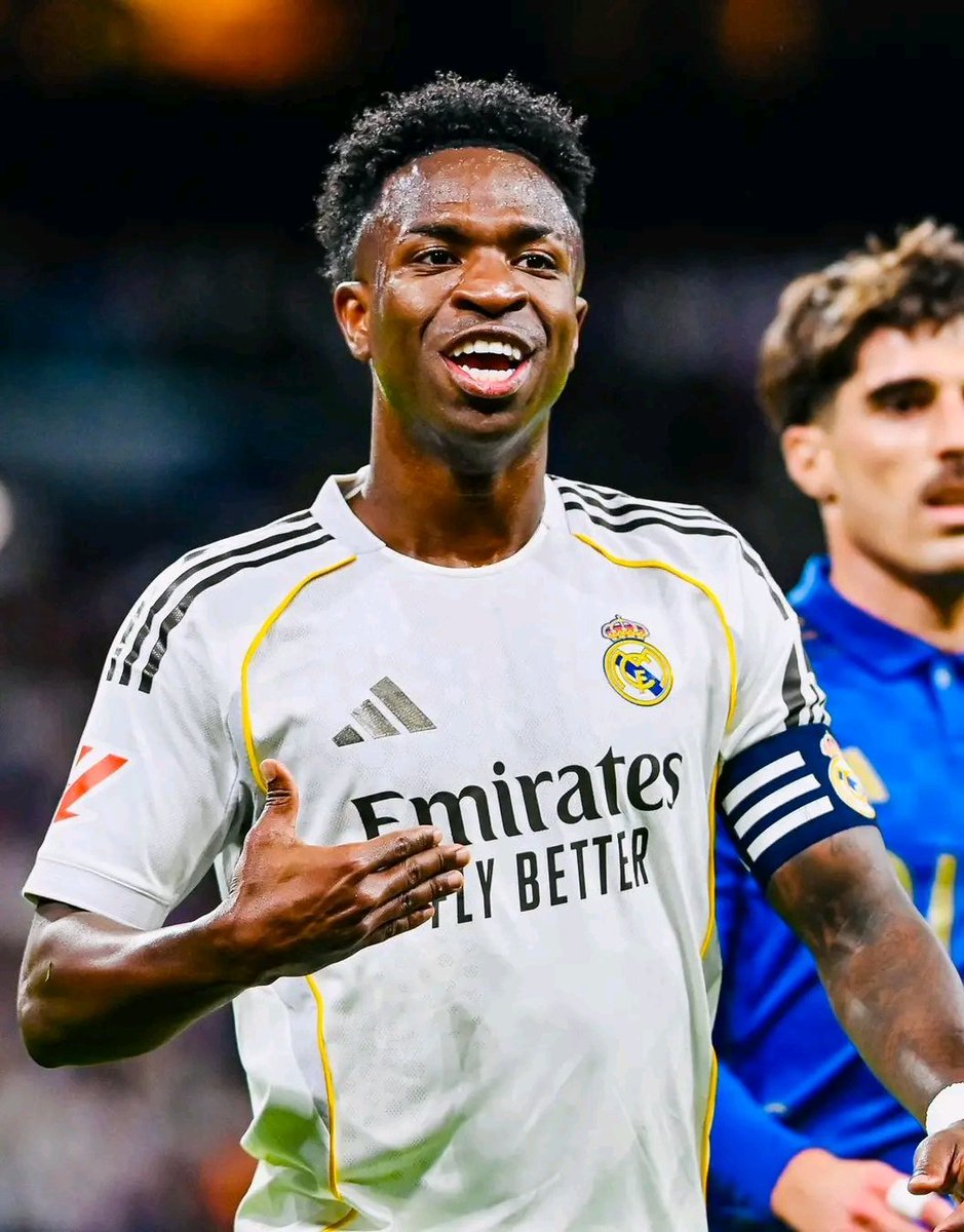 Afc_ArsenalX1's tweet photo. 🚨MAJOR BREAKING! 💣

Arsenal are ready to go all in for Vinícius Júnior! 🇧🇷🌟

The Gunners are set to submit an official offer within days and are prepared to shatter their wage structure by making Vinícius the highest-paid player in the club's history offering a package worth more than his current £400,000-per-week salary in Spain.

The ball is now rolling... 👀
ℹ️ @lanc