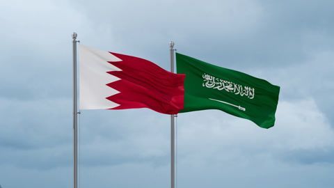 News_Brk24's tweet photo. البحرين:

- ندين بشدة محاولات استهداف المنشآت البترولية في المنطقة الشرقية بالمملكة، ونعد الهجمات المسيرة تصعيدًا خطيرًا يهدد الأمن الإقليمي.

- نجدد دعمنا الكامل للمملكة في كل إجراءاتها لحماية سيادتها، ونؤكد أن أمنها ركيزة أساسية للأمن الجماعي الخليجي.

- نشيد بكفاءة ويقظة الدفاعات الجوية السعودية في إحباط الهجمات وحماية المدنيين والمنشآت الحيوية.
