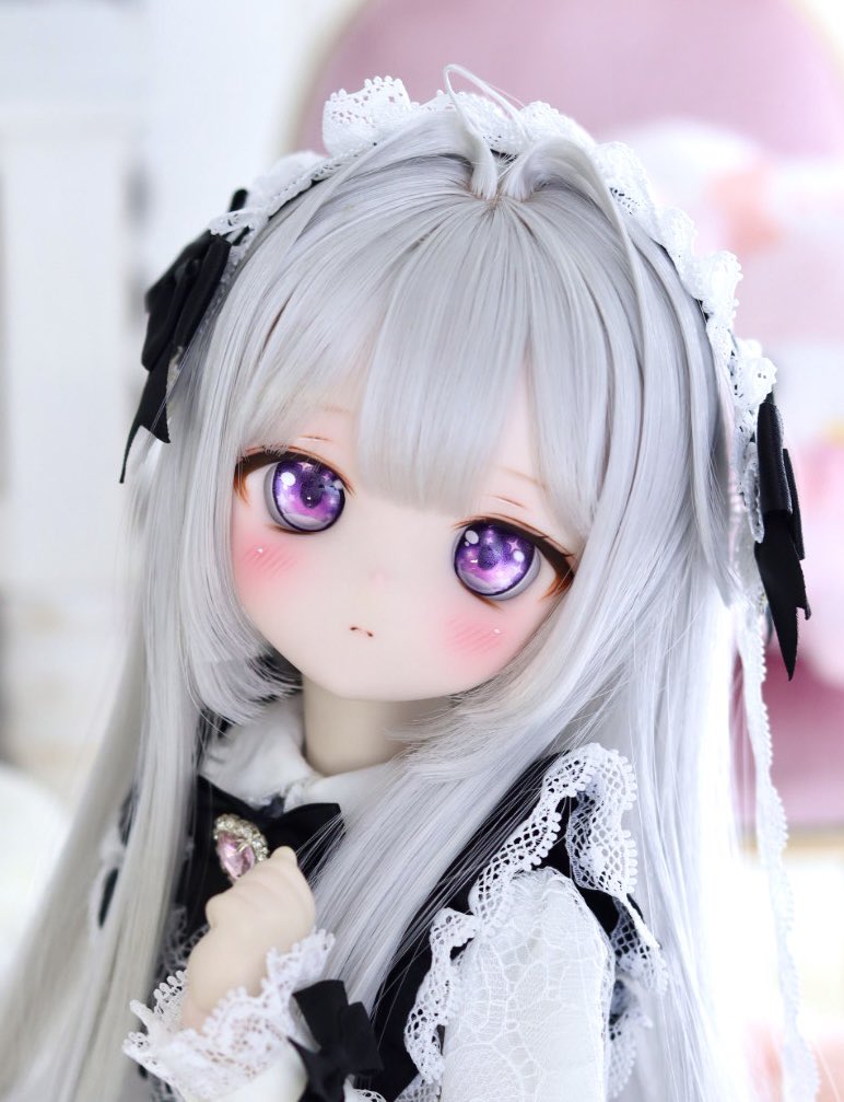idea_2525tamara's tweet photo. 新しいレジンアイ作りました✨
人見知りそうなピュアっ子ちゃん🤍 https://t.co/iR1bwn9bGF