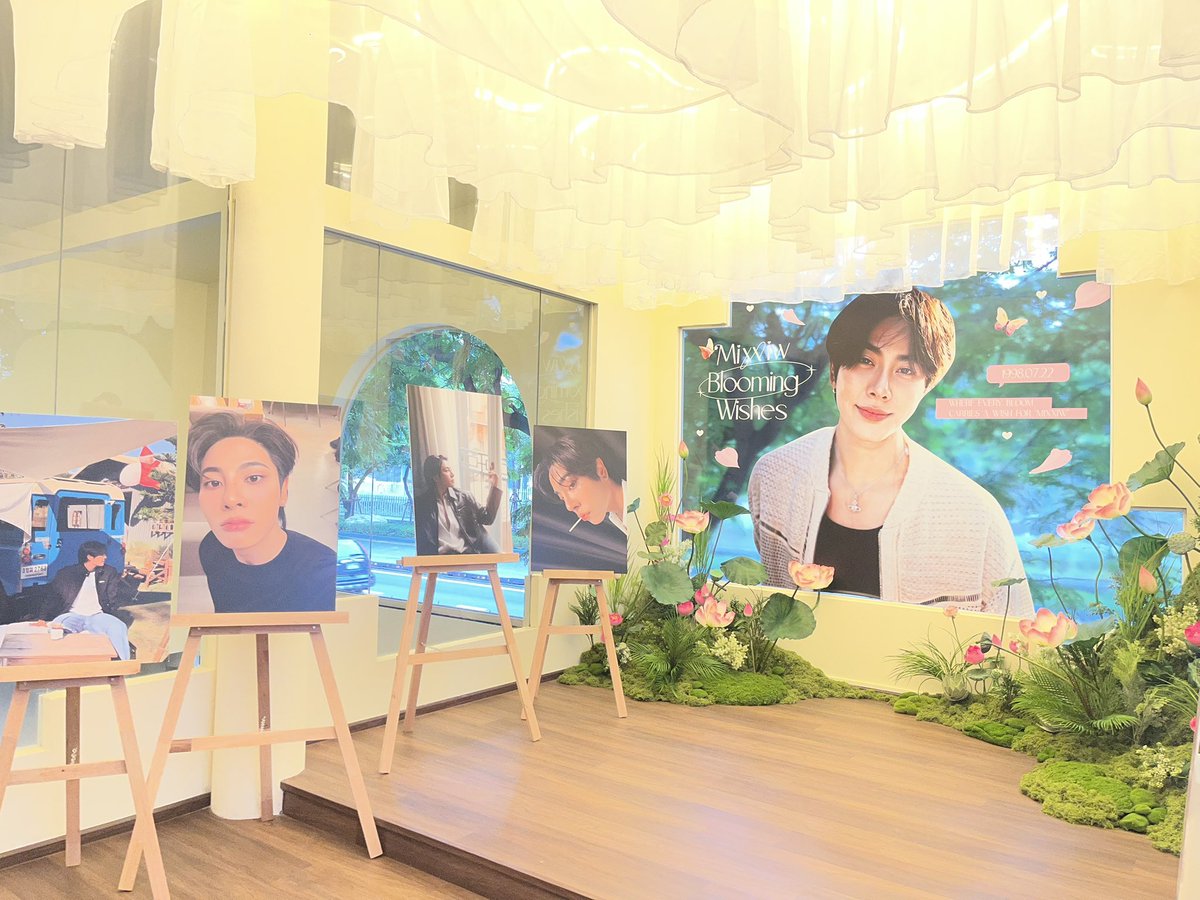 MixOfficialFC's tweet photo. ขอขอบคุณแฟนคลับทุกท่านที่มาร่วมกิจกรรม “Mixxiw’s Birthday Cafe” ☕️ ด้วยนะคะ ขอบคุณทุกการซัพพอร์ตและขอบคุณสำหรับของขวัญทุกชิ้นที่ตั้งใจมอบให้มิกซ์จิ๋วในวันเกิดปีนี้ด้วยน้า ดีใจที่เห็นทุกคนมาเช็คอินถ่ายรูปสวย ๆ ชิมเครื่องดื่มและของหวานแสนอร่อย ขอบคุณมาก ๆ เลยนะคะ 🙇🏻‍♀️♥️

ขอขอบคุณมิกซ์จิ๋วเจ้าของวันเกิด @wixxiws และขอบคุณสำหรับสถานที่จัดงานสวย ๆ จากร้าน “To be 'O'nest All day” ด้วยนะคะ เครื่องดื่มและขนมหวานอร่อยทุกเมนูเลยย ขอให้กิจการประสบความสำเร็จ รวย ๆ ปัง ๆ และเป็นร้านโปรดในดวงใจของใครหลาย ๆ คนเลยน้า ☕️✨

และที่สำคัญขอขอบคุณผู้ใหญ่ใจดี ทีมงานและแฟนคลับทุก ๆ ท่าน ที่ให้การซัพพอร์ตจนทำให้เกิดกิจกรรม “Mixxiw’s Birthday Cafe” ในปีนี้และทำให้เป็นอีกหนึ่งโอกาสให้ชาวส่วนผสมของมิกซ์มาร่วมฉลองวันเกิดมิกซ์จิ๋วอีกปีด้วยนะคะ 🙏🏻🤍

𖦆 ⟨  #MixxiwBloomingWishes  ⟩ 𖦆 🪷

@wixxiws #mixxiw ♡ 
𖥦 #ส่วนผสมของมิกซ์