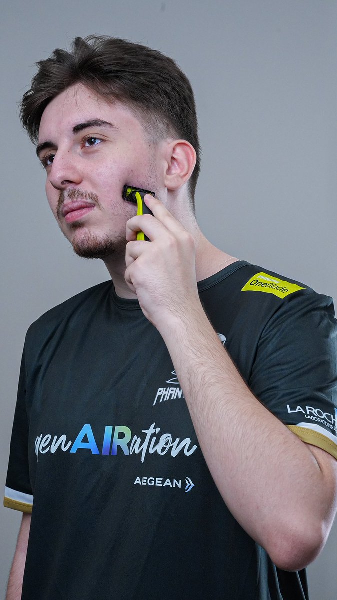Phantasmagg's tweet photo. ⚡ Less time getting ready =More time to play!
✅ Philips OneBlade
Ξέχνα τα πολλά βήματα και τα πολύπλοκα εργαλεία.
Το OneBlade κάνει τα πάντα. Τρίμαρε, διαμόρφωσε και ξύρισε εύκολα οποιοδήποτε μήκος τρίχας!
Απλή προετοιμασία. Μέγιστη αυτοπεποίθηση!
#OneBlade #PhilipsOneBlade https://t.co/FisruSOfE6