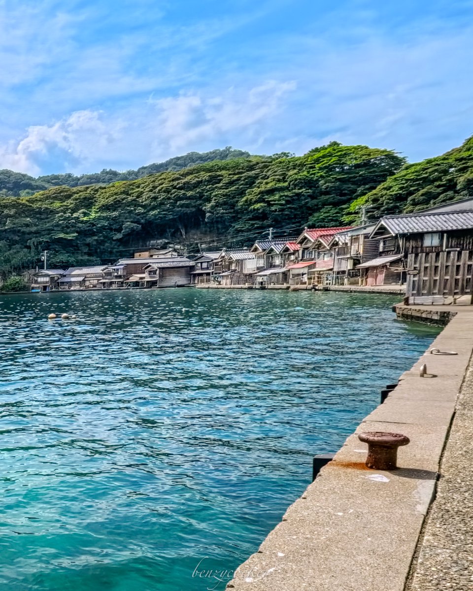 benzycocker's tweet photo. 海と暮らしがここまで近い場所を他に知らない。-京都 伊根の舟屋- https://t.co/mBHcKOO4wR