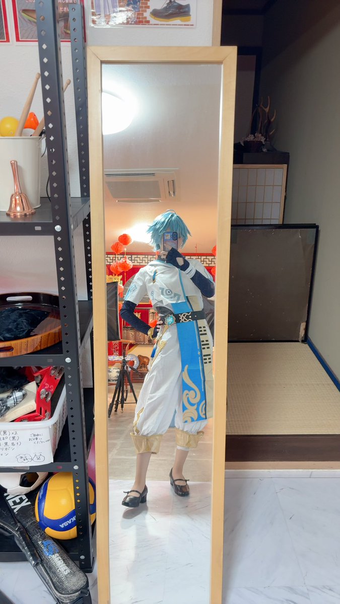hE_biym's tweet photo. 2着とも全部借りてやってきたよ〜❣️
コロンビーナ、買います。 https://t.co/dsffLuQboU