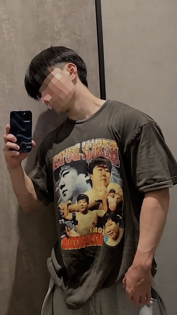 dalkily's tweet photo. #ベンチ豚tシャツ
#ニシﾁｬﾝ https://t.co/hfpELkwP5N