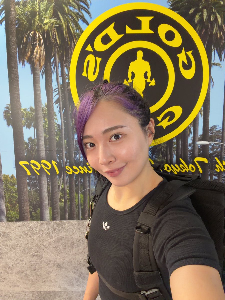 sym_yok's tweet photo. 今日もゴールド！
肩トレ💪 https://t.co/Nny5aEZTjq