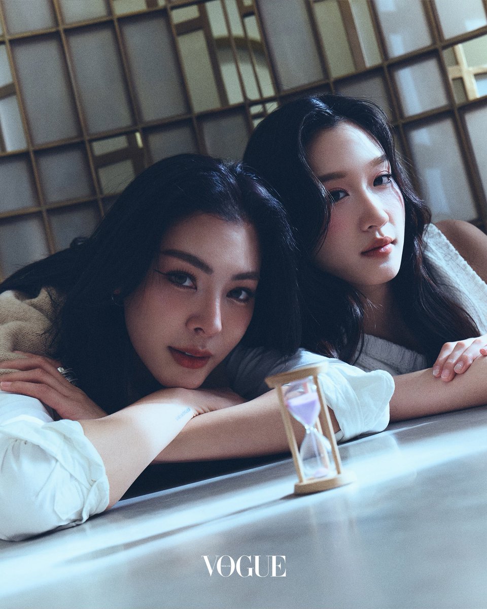 VogueThailand's tweet photo. https://t.co/8bLAPkjdNI