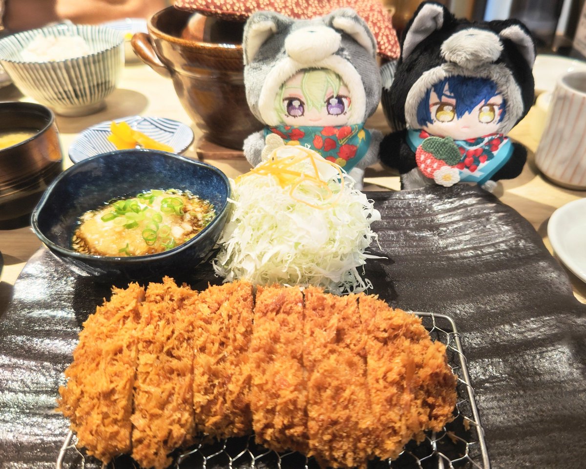 RkokoRko's tweet photo. 肉を得たけもの

ジュンくんのお誕生日のアニカフェ当たったよー初めて店舗のアニカフェ当たりました…びっくり嬉しい https://t.co/6P4eZ6scYN