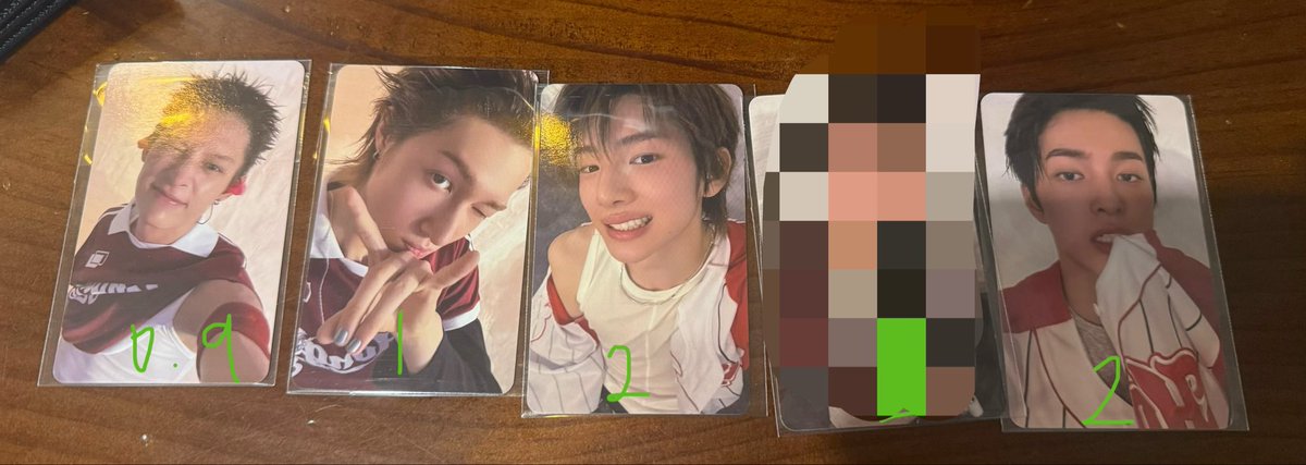 junni136's tweet photo. 코르티스 뮤코 뮤직코리아 럭드 양도

포토카드 럭드 럭키드로우 버전  gs martin james juhoon seonghyeon keonho 앨포 특전 분철 양도 마틴 제임스 건호 주훈 성현 LP

https://t.co/0rvUpAr58d https://t.co/VXFv3q0RWI