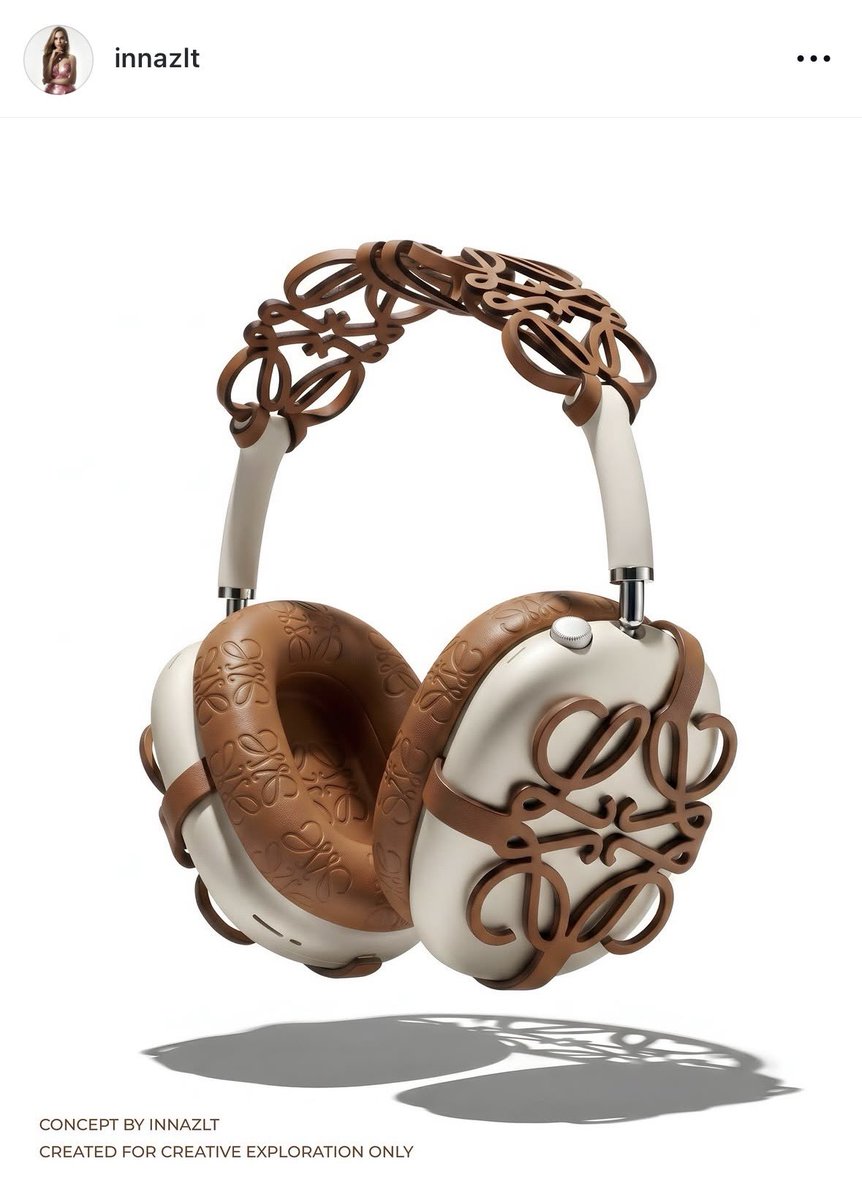 noa_log_'s tweet photo. 可愛すぎるロエベのイヤホン🎧🤍 https://t.co/4JBwZLfEKm
