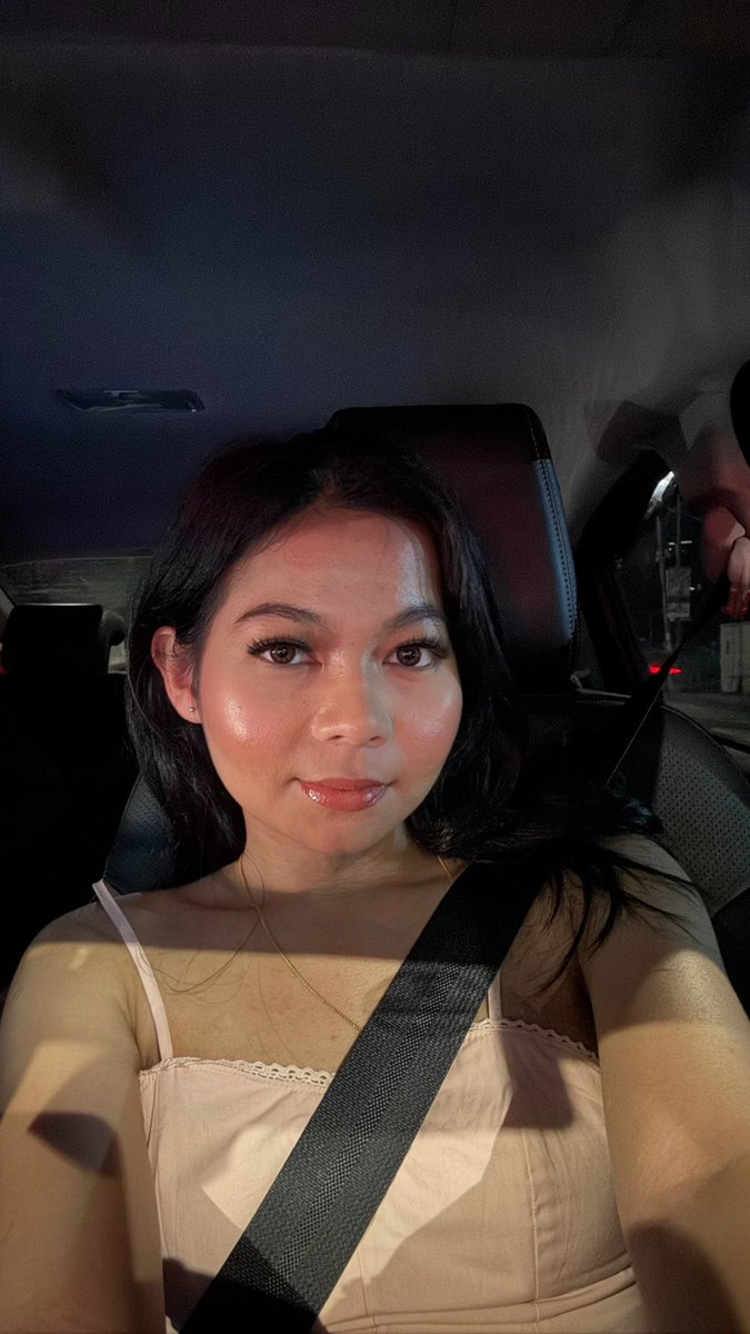 whitebeigegirl's tweet photo. may 22? https://t.co/VcWe3gZRKd