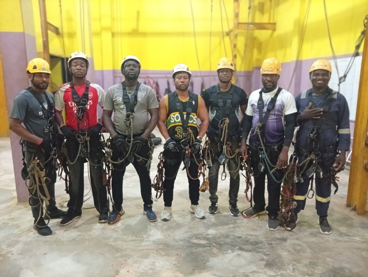DipenzeNigeria's tweet photo. Day 2: Dipenze Integrated Nigeria Ltd.
Heartly cheers π» π to our newly irata assessed technicians.
Thank you for trusting Dipenze.
We wish you success in your careers.
#irataAssessment #RopeAccess #July2026Batch'B' #DipenzeNigeria https://t.co/J2ZzvAMZYR