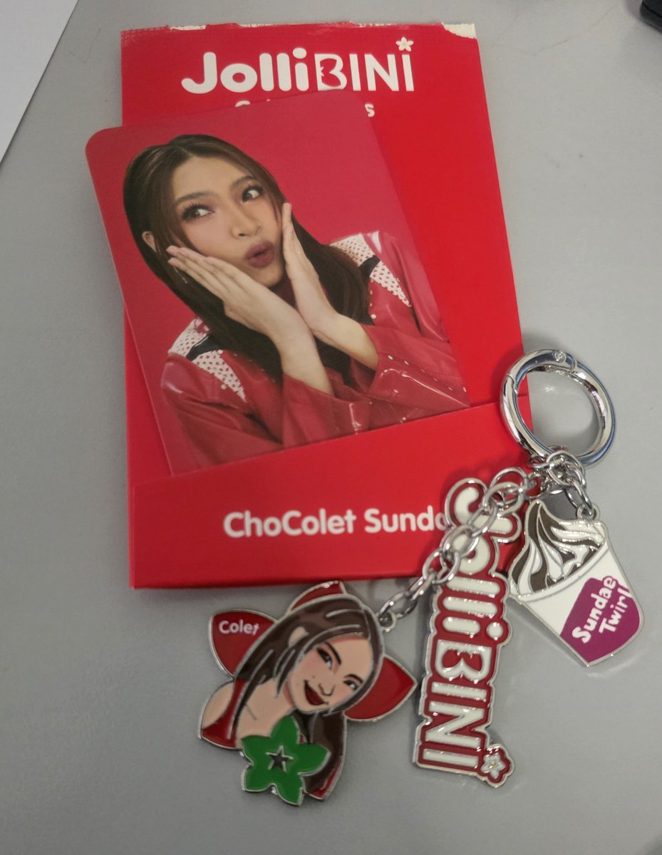 itchycart's tweet photo. WTT LFT JOLLIBINI

HAVE: COLET PC AND KEYCHAIN
WANT: AIAH OR MIKHAIAH https://t.co/FeQD63hQ1N