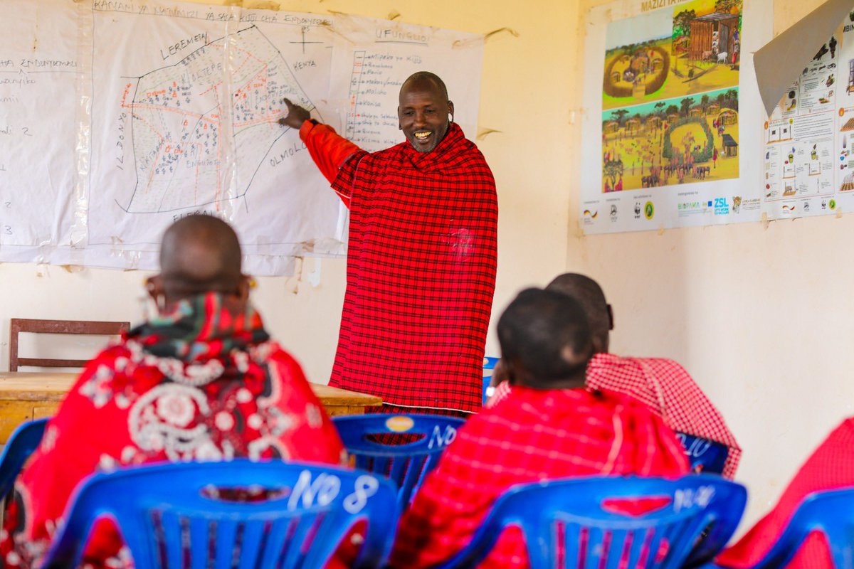 WWFTANZANIA's tweet photo. Did you know?  A Village Land Use Plan can help reduce human-wildlife conflict.

Through the BMZ Unganisha Project, Sinya Village has identified clear grazing areas and wildlife corridors, helping people and wildlife coexist more peacefully. https://t.co/o1fPWJFqfb