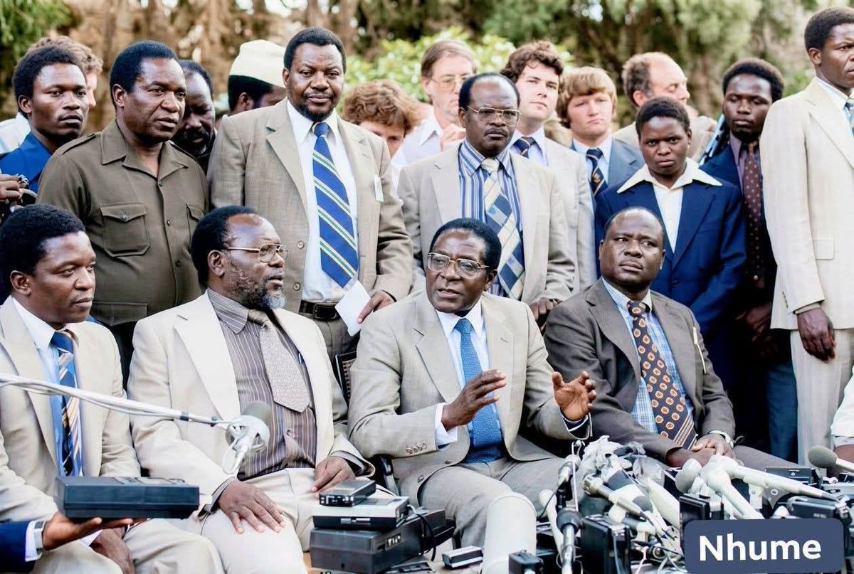 CMukungunugwa's tweet photo. Wonzwa Umwe achiti VaMnangagwa Vanga Vasipo pazvakatanga imikaa !!! https://t.co/i7sQirlca3