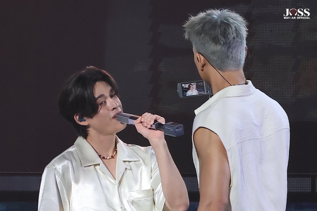 JossWayarofc's tweet photo. เราเรียกสิ่งนี้ว่า “ความสุข” 

#JossGawinConcert
#JossWayar #JossGawin https://t.co/8SQxpxUt5a