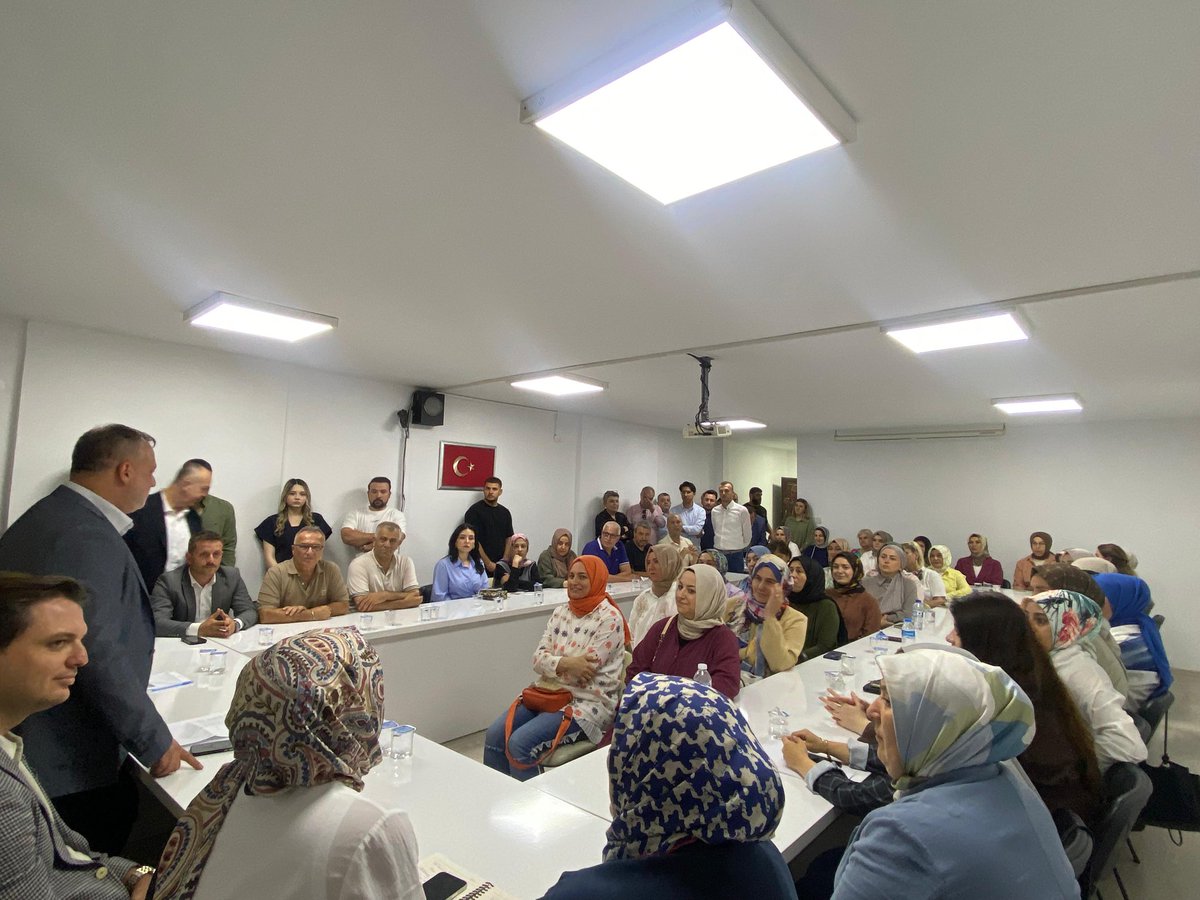 akkadinizmit41's tweet photo. 📍80. Daraltılmış İlçe Danışma Meclisi

@tugbaisikercan 
@tulaykaynarca 
@sahintalus 
@yyaseminozdemir https://t.co/BEXxajg55j