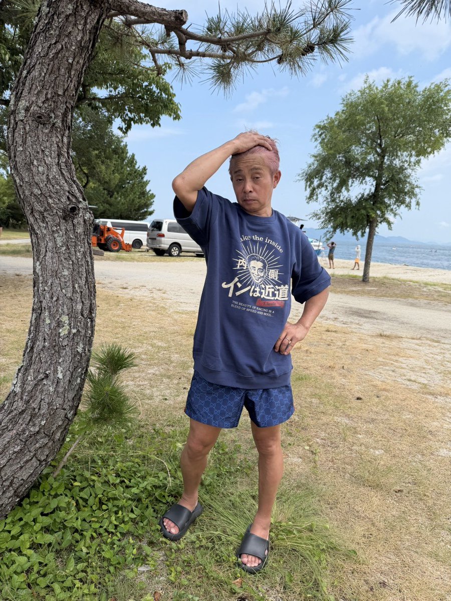 keibalab's tweet photo. 【ビワコレ】
#岩田康誠 
#インは近道 
#琵琶湖
#ビワココレクション
https://t.co/VZxt0pXwzE https://t.co/XsUm65RkcC