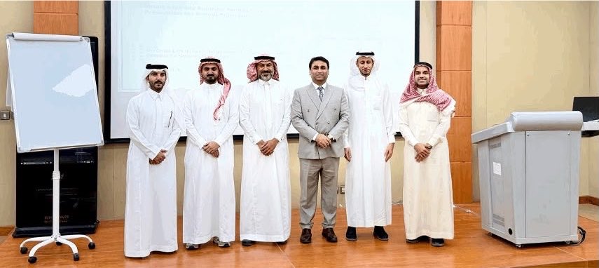 IAU_KSA's tweet photo. #أخبار_IAU | تحتفي كلية الهندسة بتخريج أول دفعة من برنامج ماجستير هندسة السلامة.

للمزيد من التفاصيل | 🔗 
https://t.co/4qoGRI0hQi https://t.co/2Pm403MQLx