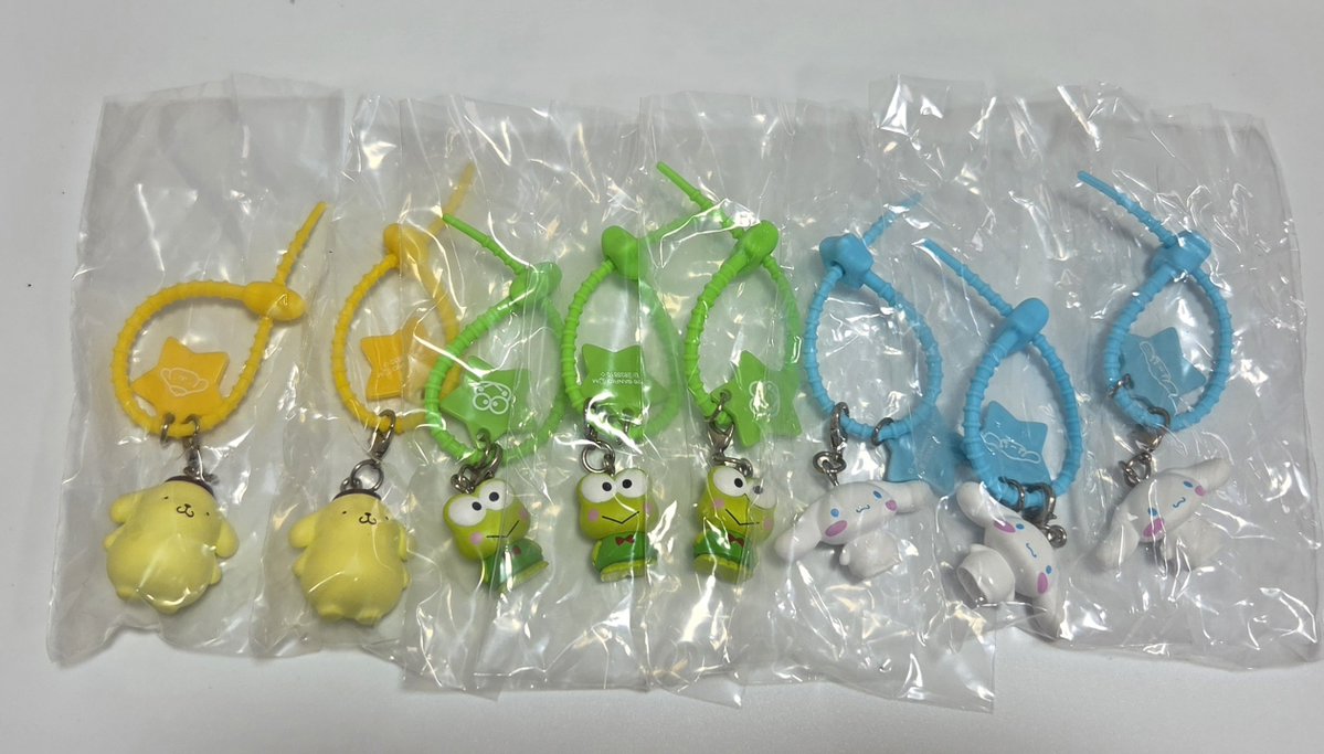 utemo00009's tweet photo. 【交換】　サンリオ
ななほしカラフルマルチチャーム

【譲】画像参照

【求】マイメロ∞、キティ∞

○後日都内手渡し交換規模（池袋＞新宿）
○お気軽にお声かけください！ https://t.co/Gd6kUmOXF4