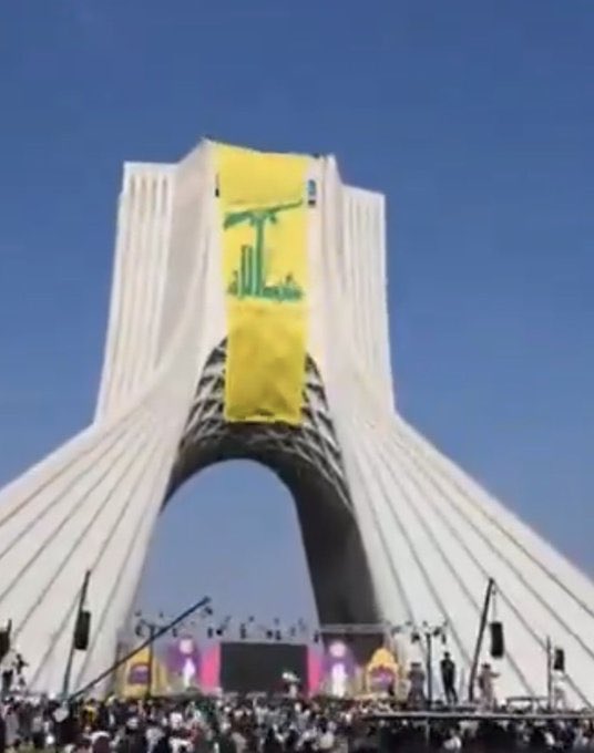 nazanln_'s tweet photo. @golnazlakzaei صدامو به آرزوش رسوندن و عرزشی نفهم دم از وطن پرستی و وطن میزنه!
#وطن_فروش https://t.co/e5dKUVctlC