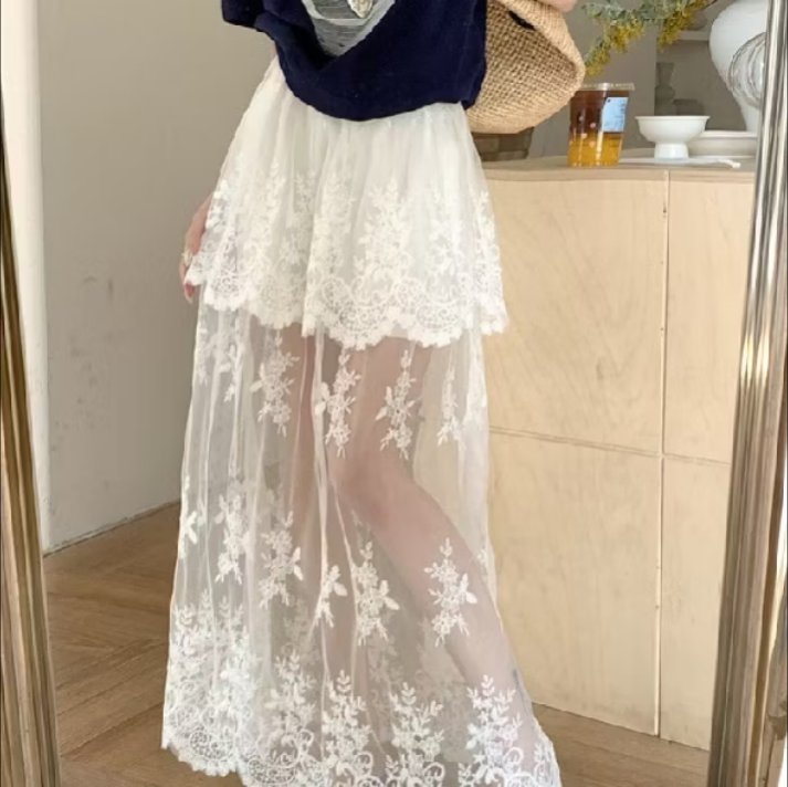 jasminexserene's tweet photo. woww unik bgtt roknya, top of mind aku ini tuh cocok buat outfit konser✨ https://t.co/zczP4H0Y8w