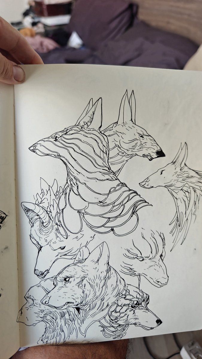 Hamsterfly's tweet photo. Page from a sketchbook https://t.co/0YemIIej0U