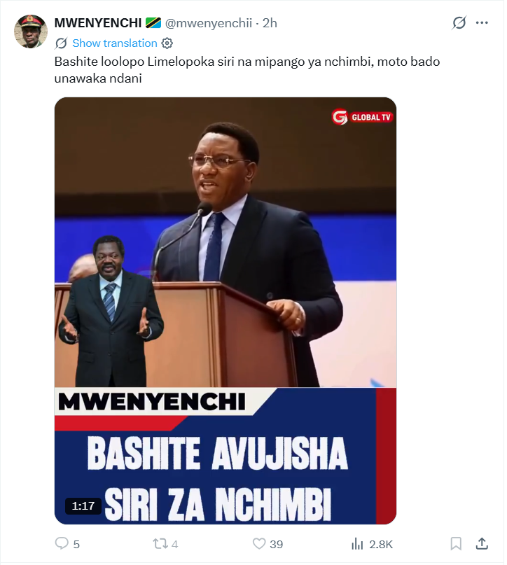 Baradhuli2's tweet photo. Shida ya wabongo huwa hawafatilii vitu na niwepesi wa kusahau, hii video niyataklibani miezi mnne nyuma leo hawa vikaragosi ndio wameamua wafanye agenda.

Hatutaacha kuwakosoa mpaka muhamie facebook humu muhame😂🫵 https://t.co/yjdLorLH8G